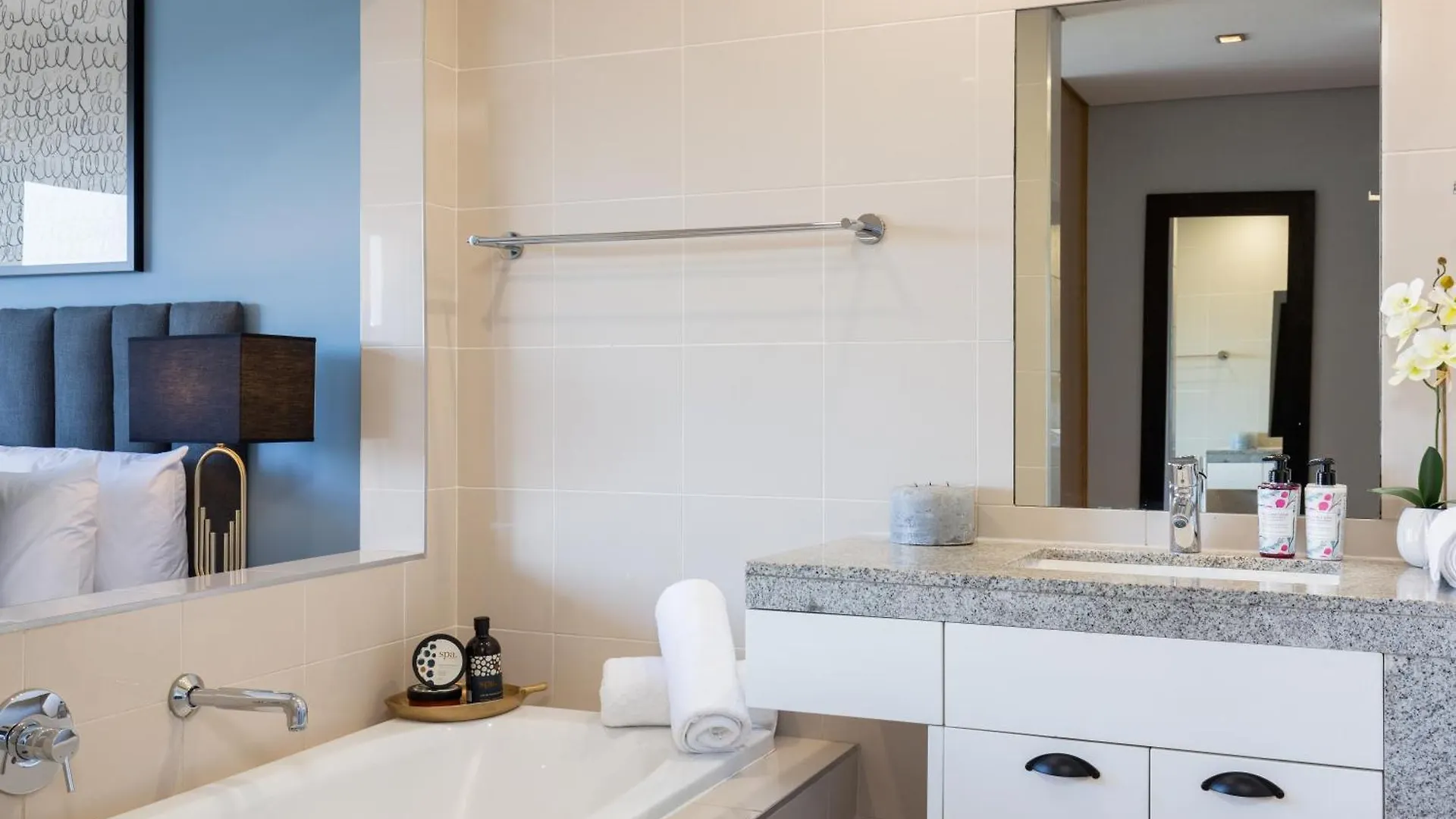 Harbour'S Edge Walk To V & A Waterfront And Cticc Apartment Cape Town